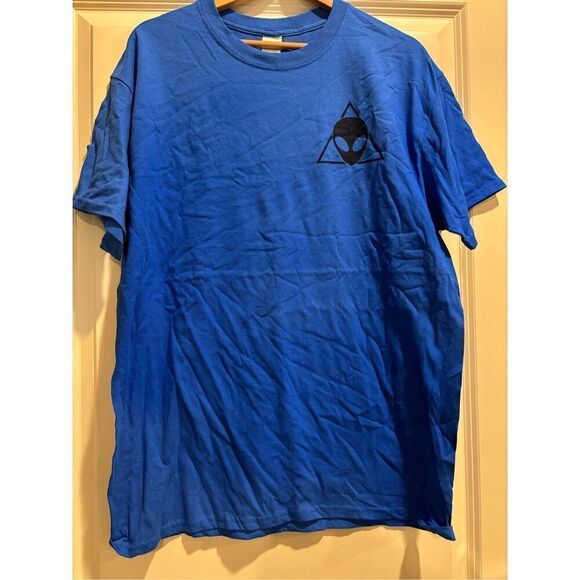 Alien Tshirt size Large - Picture 1 of 2